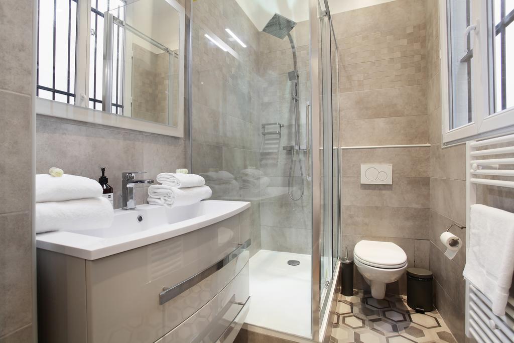 Rent A Room - Residence Bonne Nouvelle Paris Exterior photo